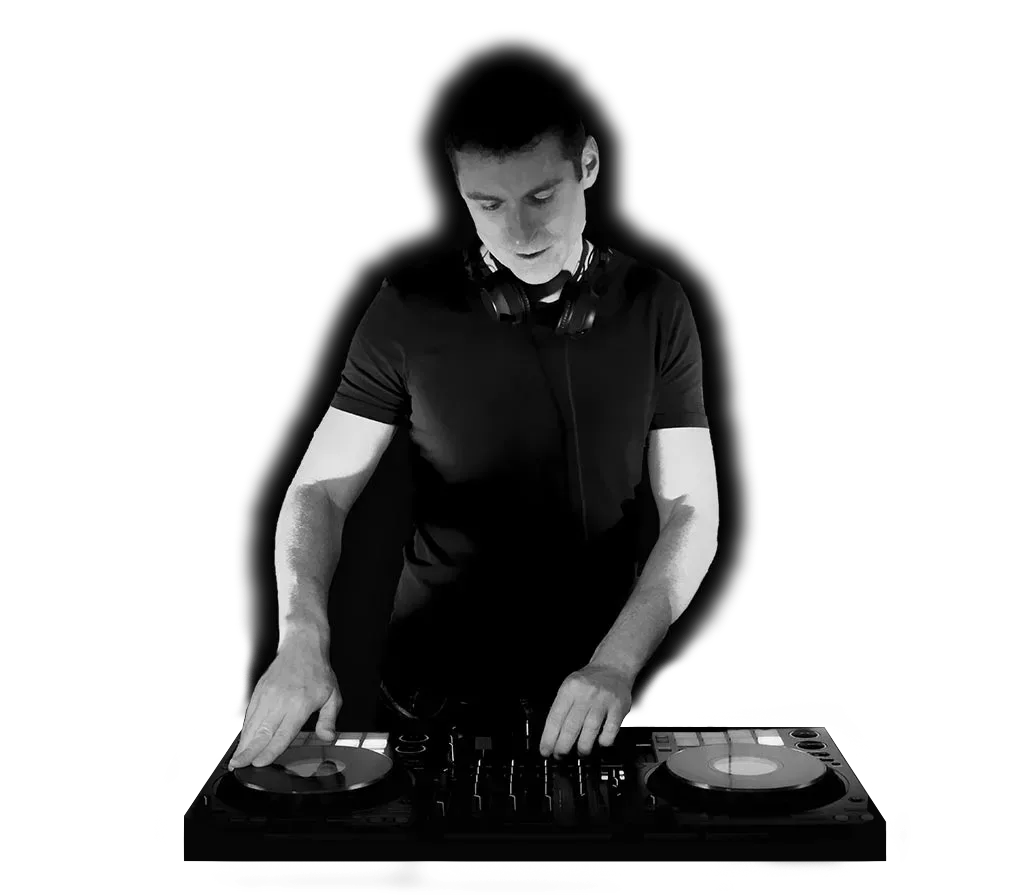 DJ toBeat DJ aus Augsburg für Hochzeiten und Events